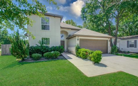 901 Grenshaw Street Houston TX 77088
