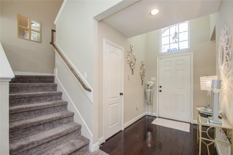 901 Grenshaw Street Houston TX 77088