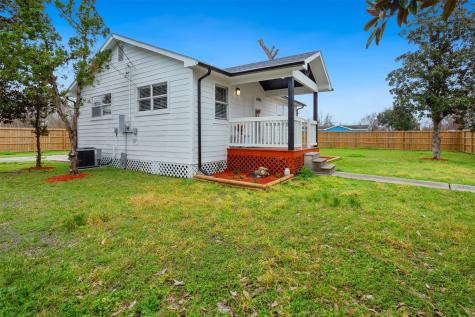 6501 De Priest Street Houston TX 77091