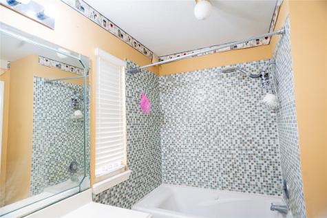 8218 Malin Court Houston TX 77083