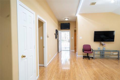 8218 Malin Court Houston TX 77083