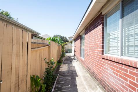8218 Malin Court Houston TX 77083