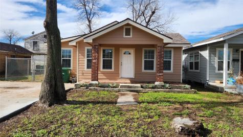1910 Athos Street Houston TX 77012