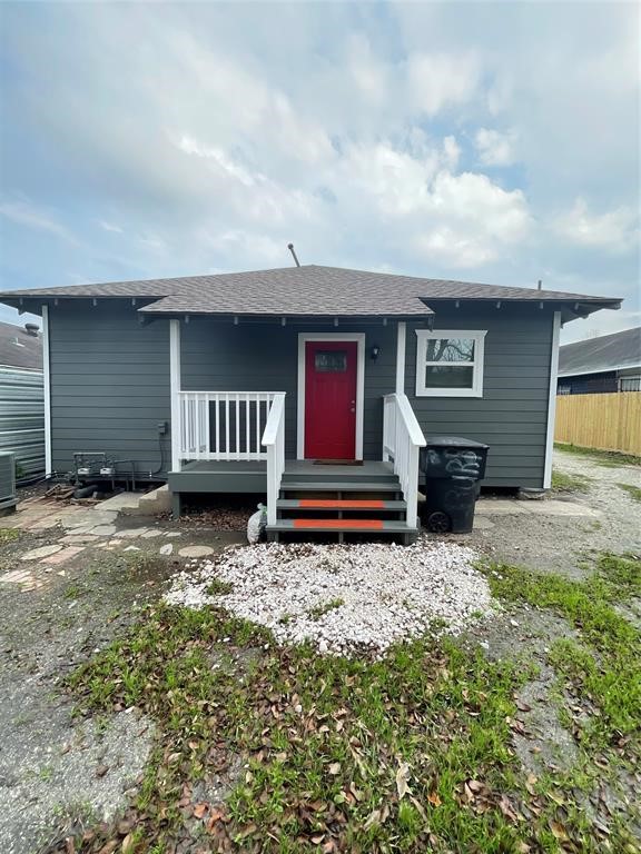 6 Burr Street Houston TX 77011