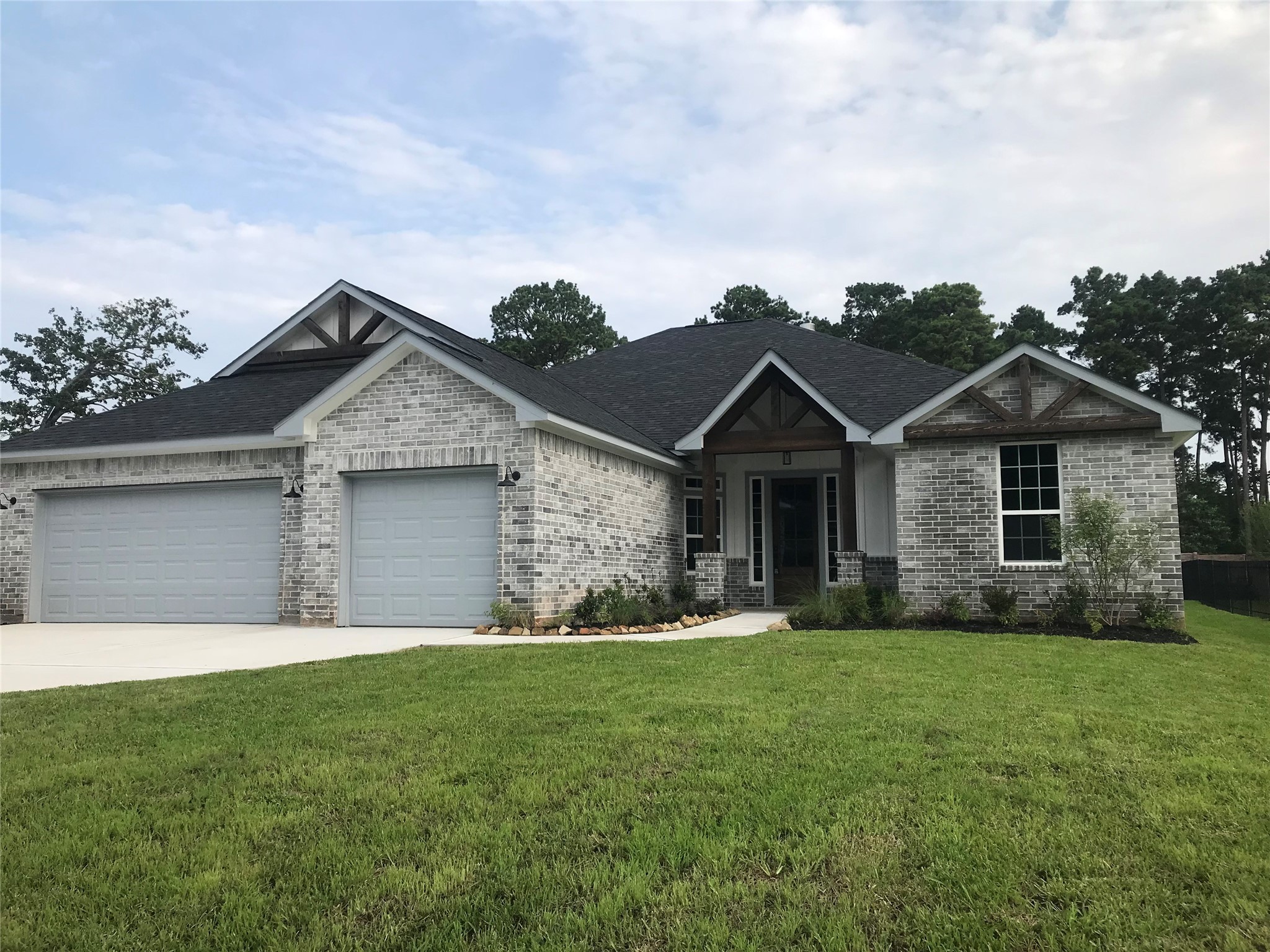 17450 Shadywater Drive Montgomery TX 77356