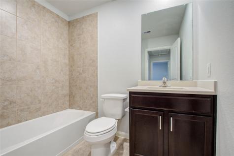 6222 El Topacio Drive Houston TX 77048