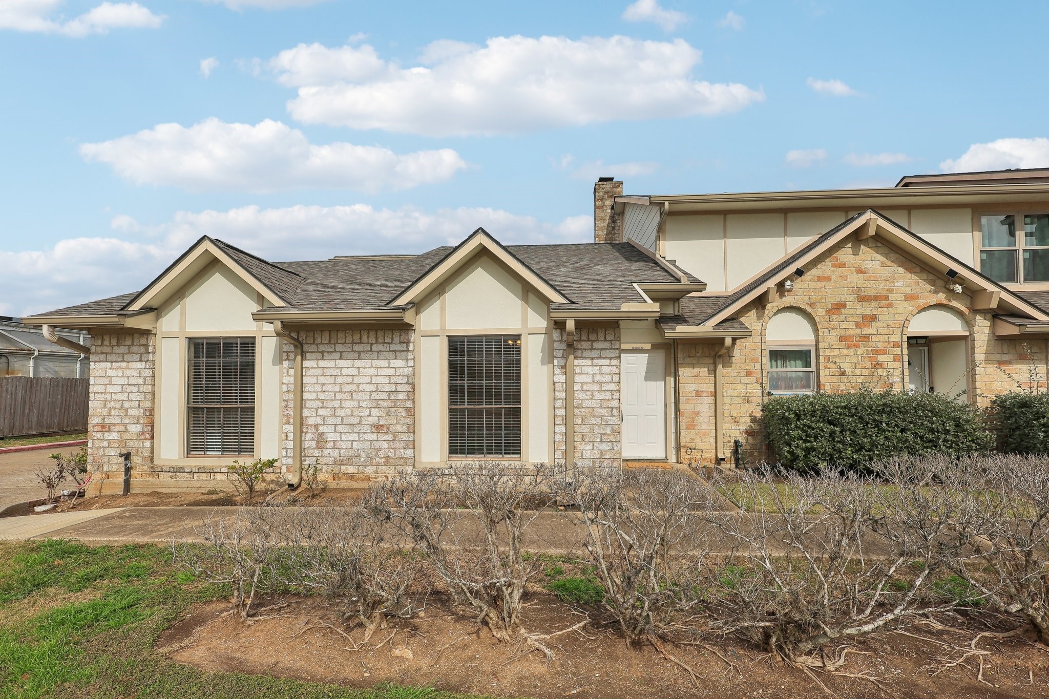 10 T Huxley Lane Missouri City TX 77459
