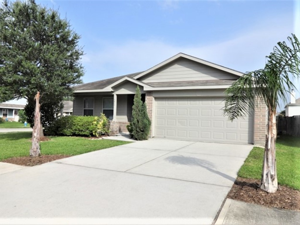 1811 Emerald Pathway Drive Spring TX 77388