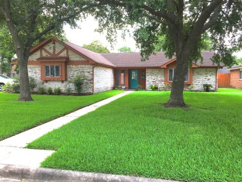 9307 Val Verde Street Houston TX 77063