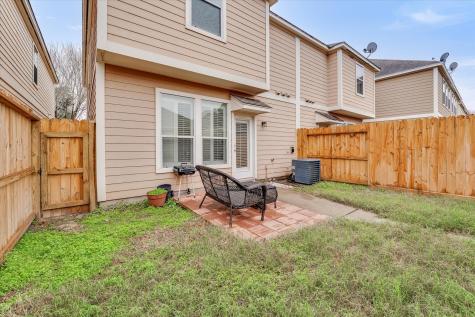 8018 Grow Lane Houston TX 77040