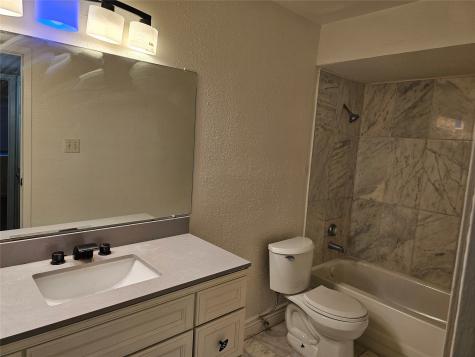 12647 Ashford Meadow Drive B Houston TX 77082