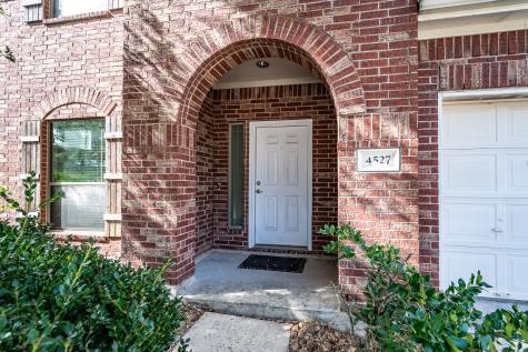 4527 Knights Court Baytown TX 77521