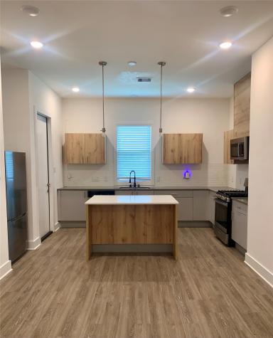 10209 Las Nubes Avenue Houston TX 77075