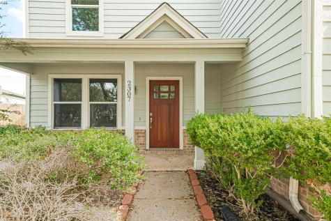 2307 Emory Knoll Drive Fresno TX 77545
