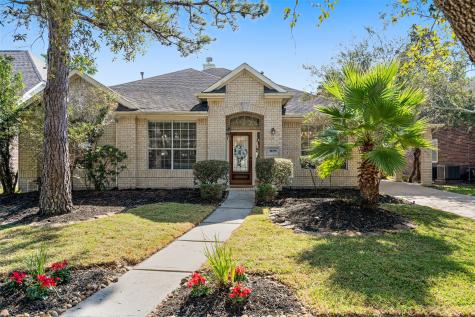 16715 Shallow Ridge Boulevard Houston TX 77095