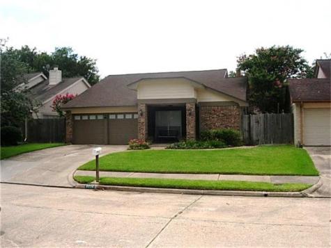 2214 Trail West Street Sugar Land TX 77478