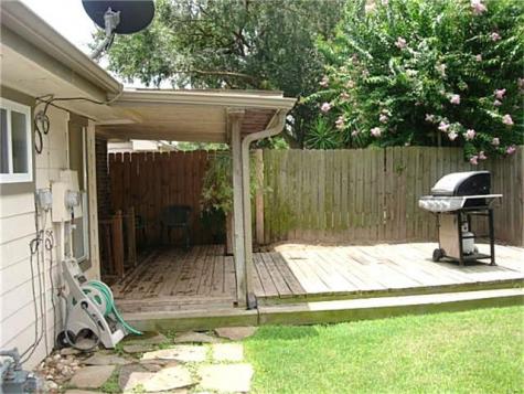 2214 Trail West Street Sugar Land TX 77478