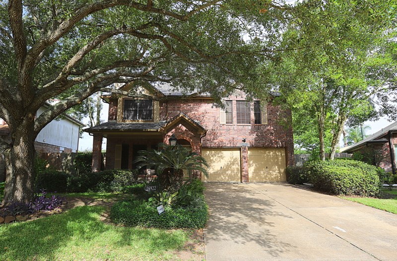 16922 Blue Mist Circle Sugar Land TX 77498