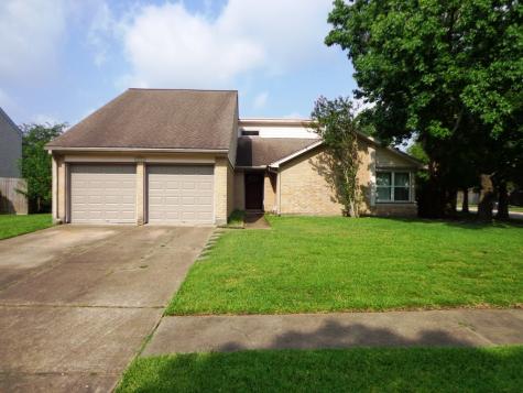 15402 Woodcote Court Houston TX 77062