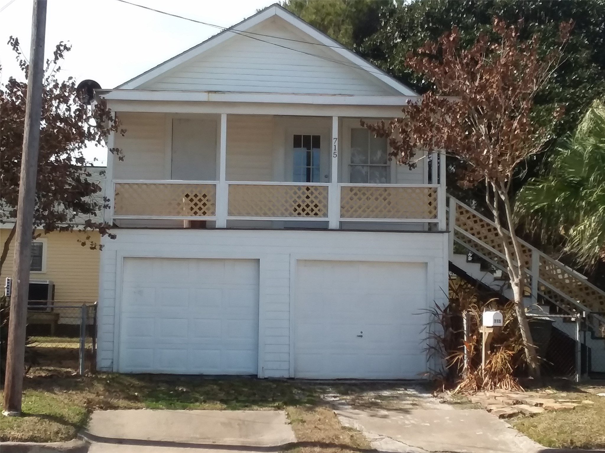 715 8th Street Galveston TX 77550