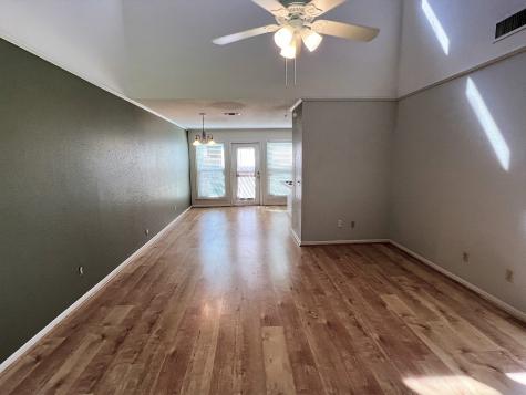 214 Charter Street Columbus TX 78934