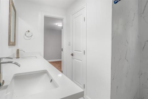 4418 Galesburg Street Houston TX 77051