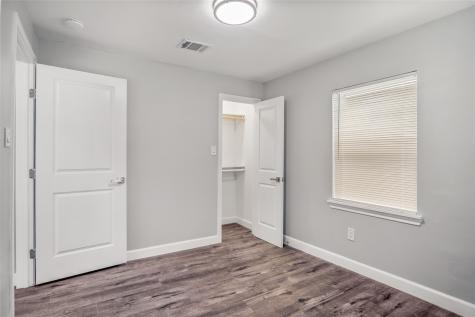 4418 Galesburg Street Houston TX 77051