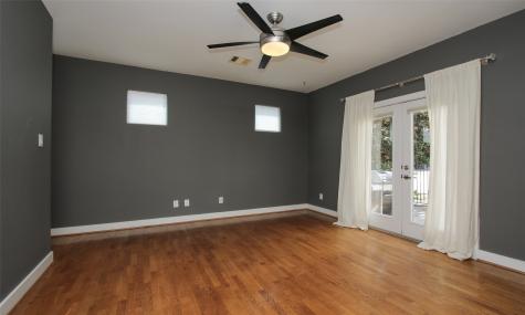 5541 Darling Street Houston TX 77007