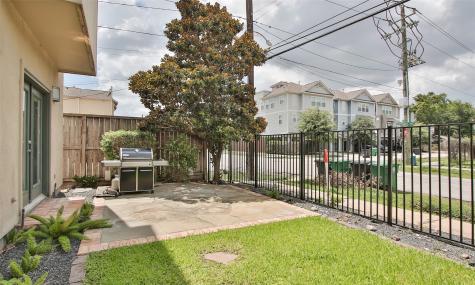 5541 Darling Street Houston TX 77007