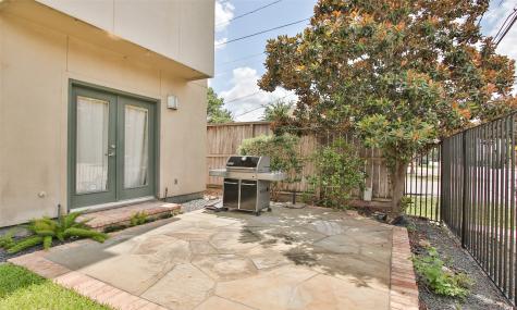 5541 Darling Street Houston TX 77007