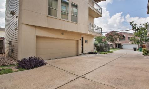 5541 Darling Street Houston TX 77007
