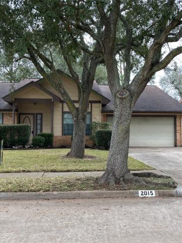 2015 Shorewood Lane Sugar Land TX 77479