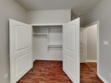 13515 Lake Breeze Lane Willis TX 77318