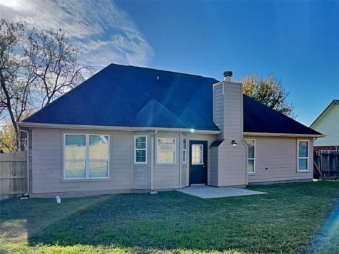13515 Lake Breeze Lane Willis TX 77318