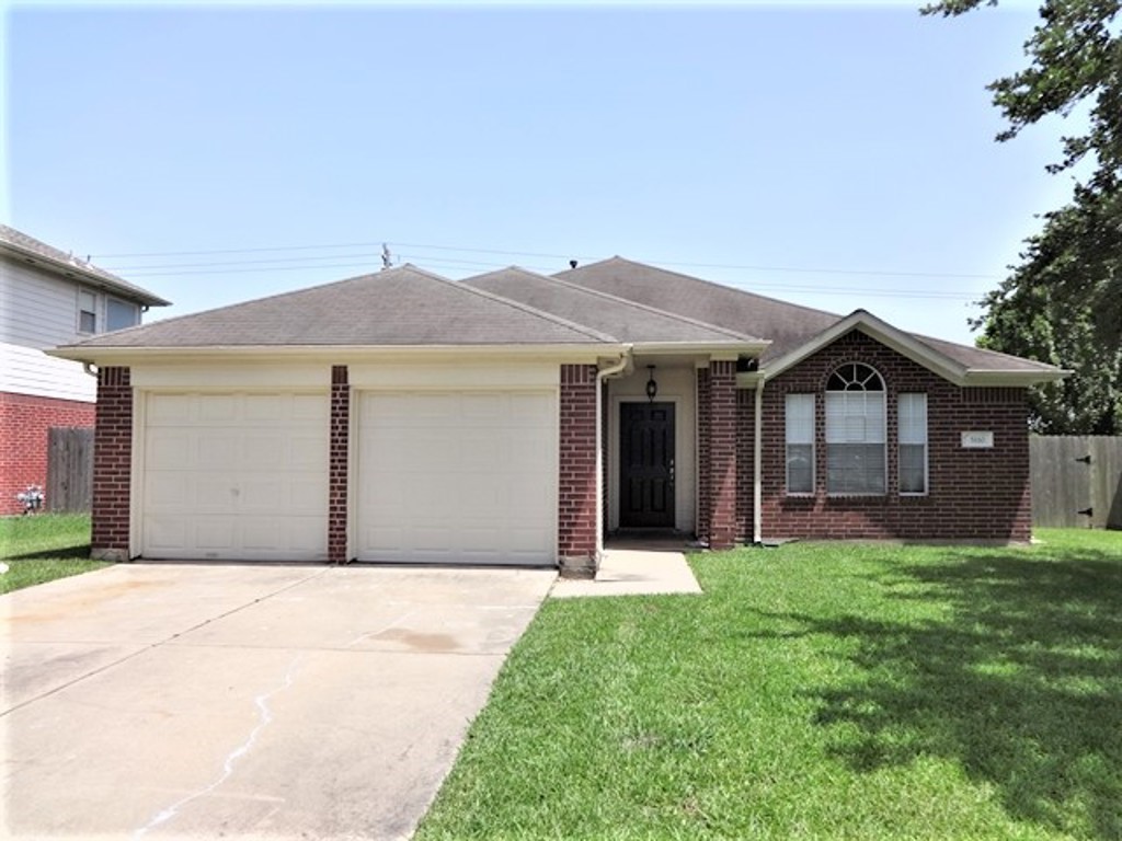 5110 Chase Court Drive Bacliff TX 77518