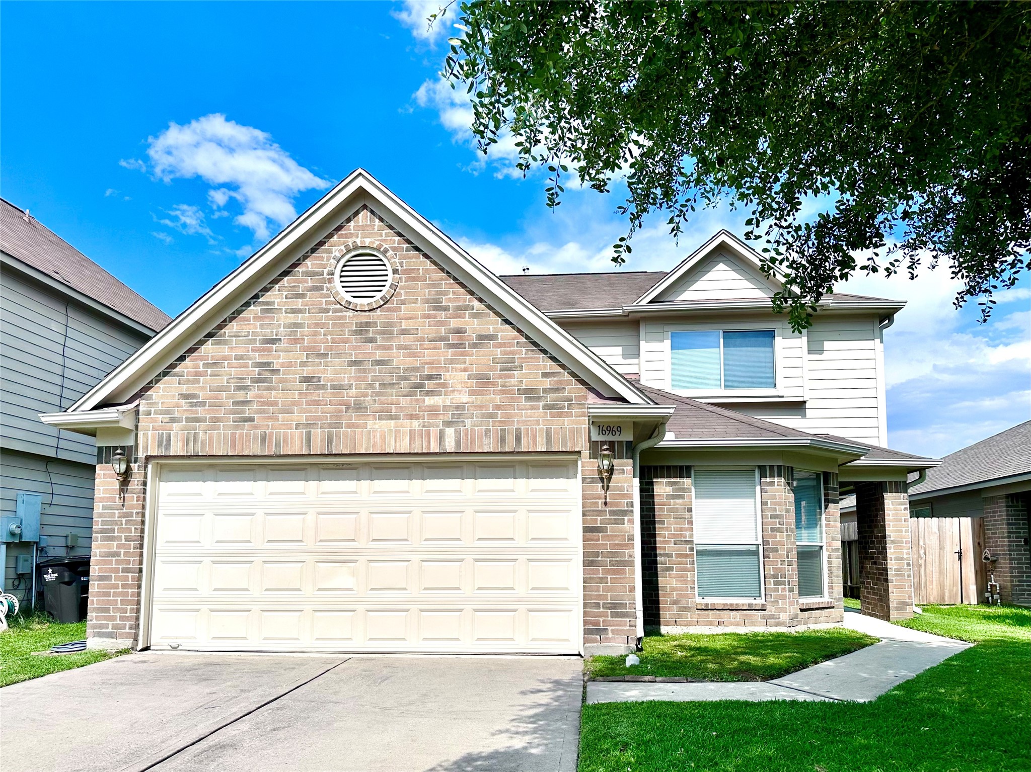 16969 Valiant Oak Street Conroe TX 77385
