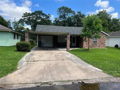 2415 Huntington Drive Pasadena TX 77506