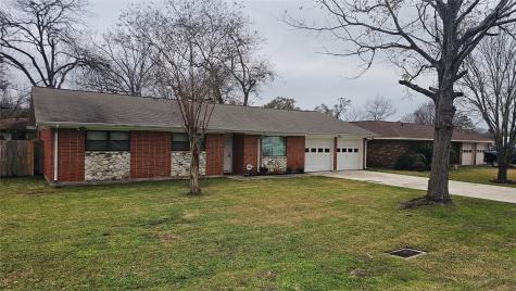 107 Wildrose Street Baytown TX 77520