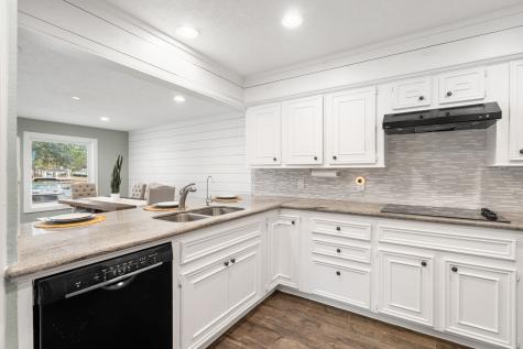 3203 Poe Drive Montgomery TX 77356