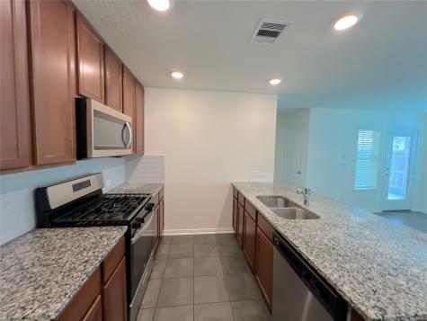 7111 Escondido Drive Rosharon TX 77583