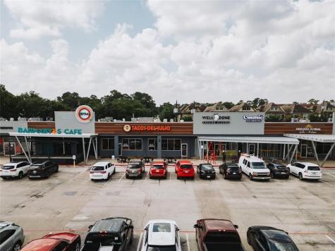 8313 Ginger Oak Street Houston TX 77055