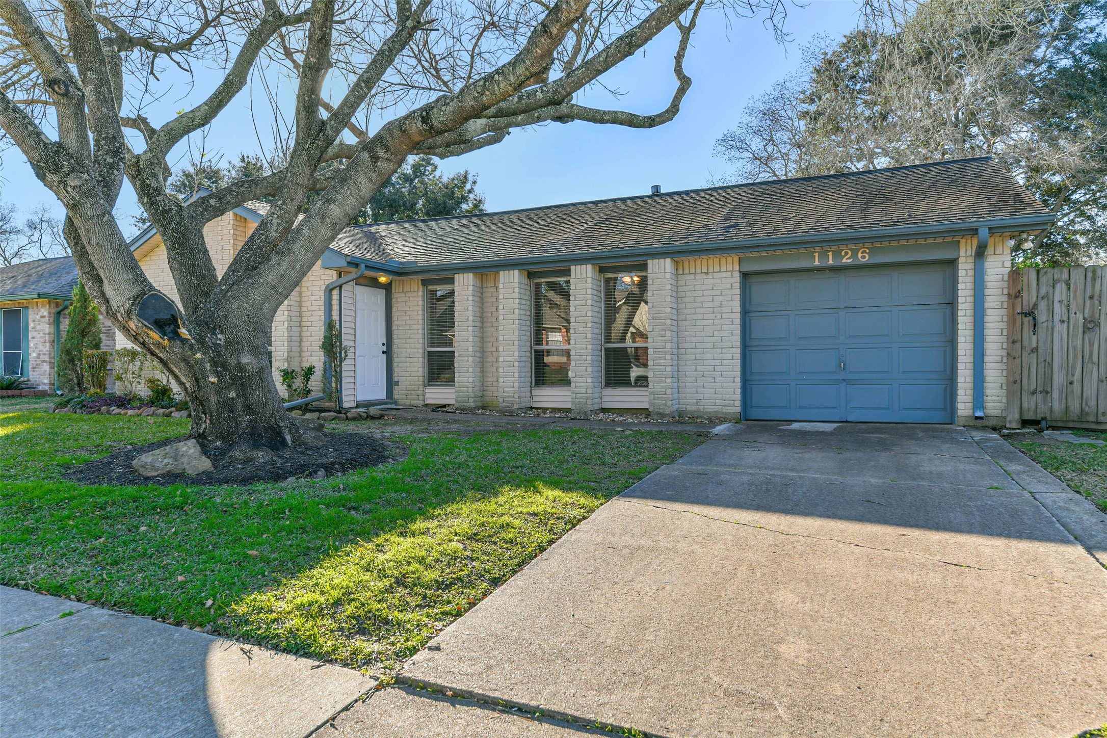 1126 Oxford Drive Pearland TX 77584
