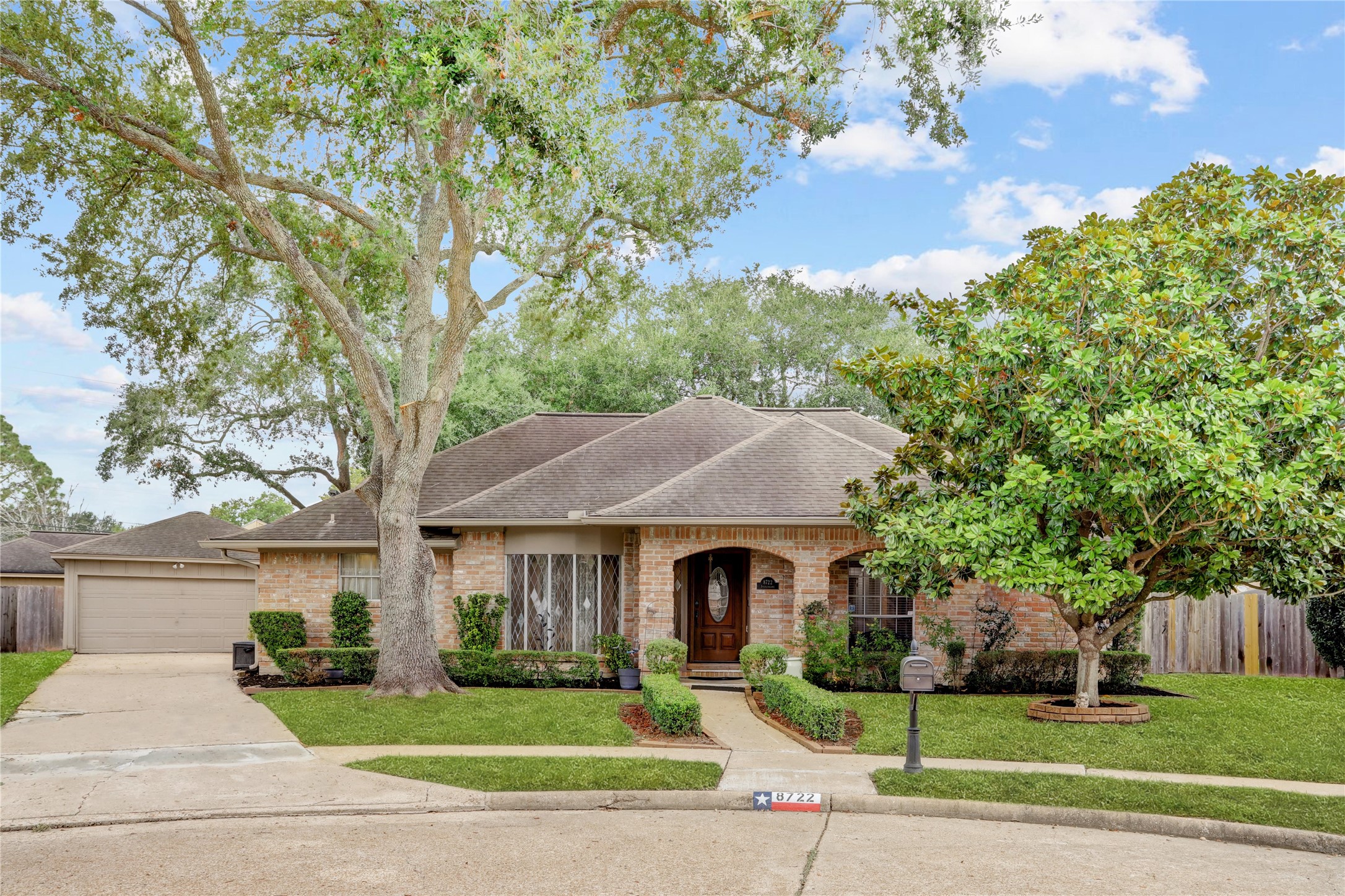 8722 Sterlingame Drive Houston TX 77031