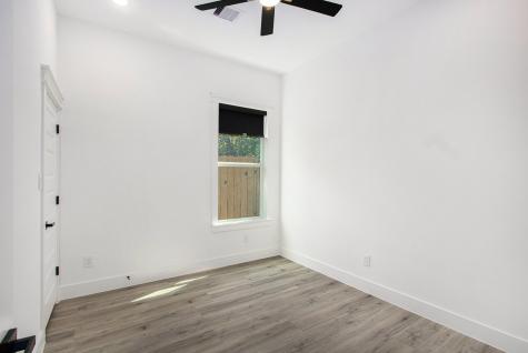 3652 Seabrook Street A Houston TX 77021
