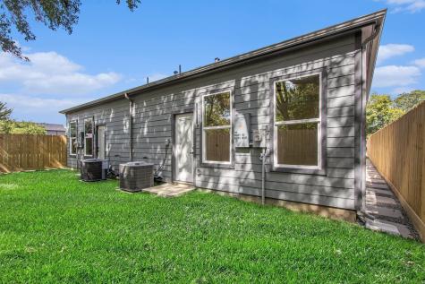 3652 Seabrook Street A Houston TX 77021