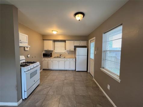 401 E 41st Street Houston TX 77022