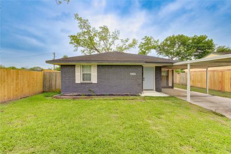 3030 Sunnydale Drive Houston TX 77051