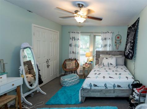 2107 Lakeway Drive League City TX 77573