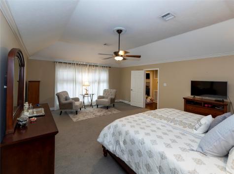 2107 Lakeway Drive League City TX 77573