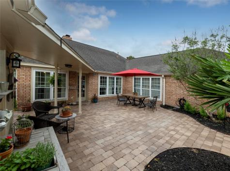 2107 Lakeway Drive League City TX 77573